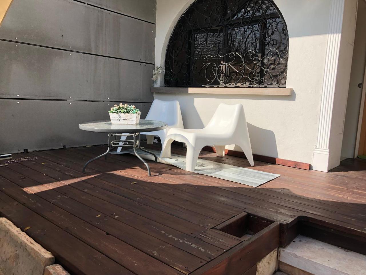 Quiet Garden Villa Rishon Leziyyon Luaran gambar